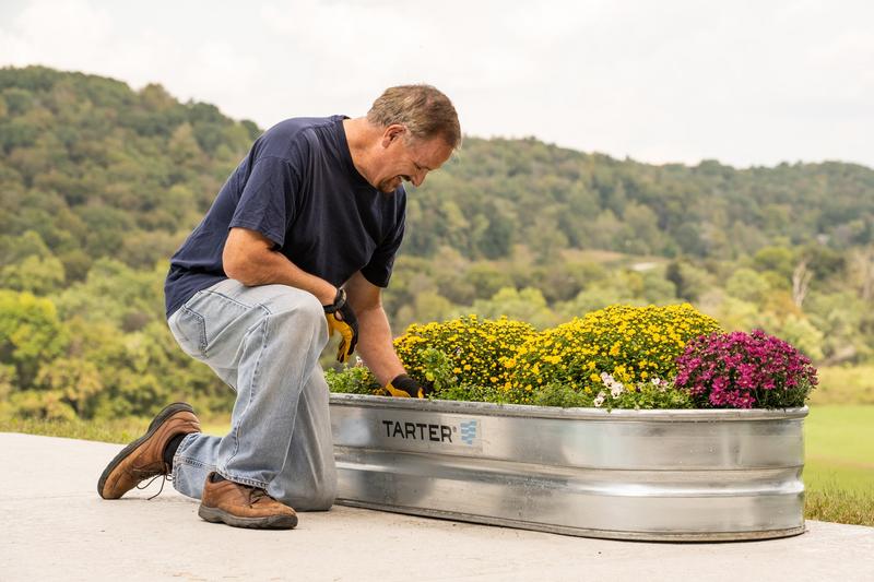 Tarter Oval Dura 70- Oval Galvanized Stock Tank