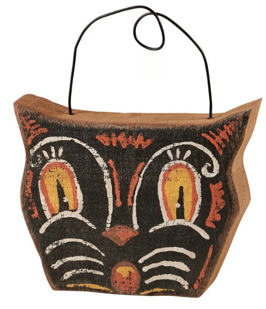 Chunky Sitter, Halloween styles