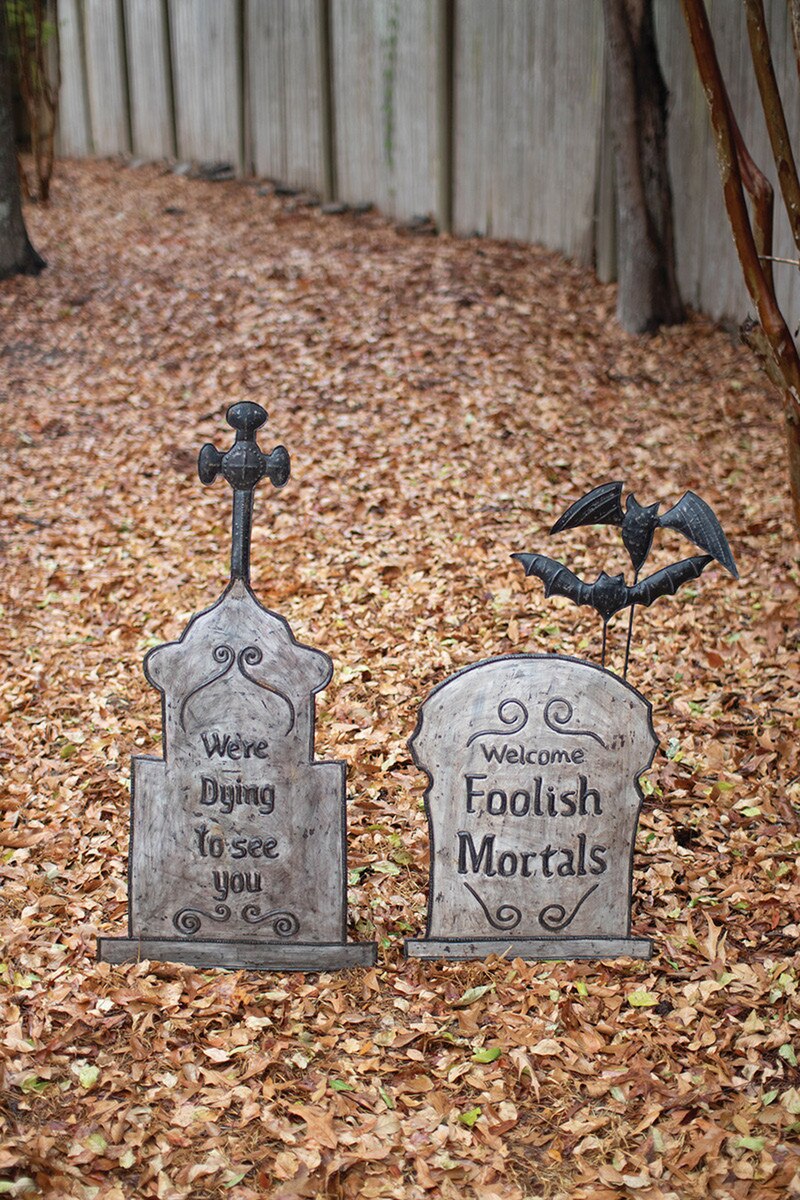 Metal Tombstone Yard Stakes