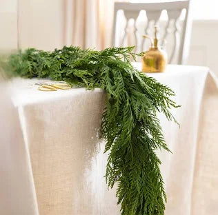 COIL CEDAR GARLAND