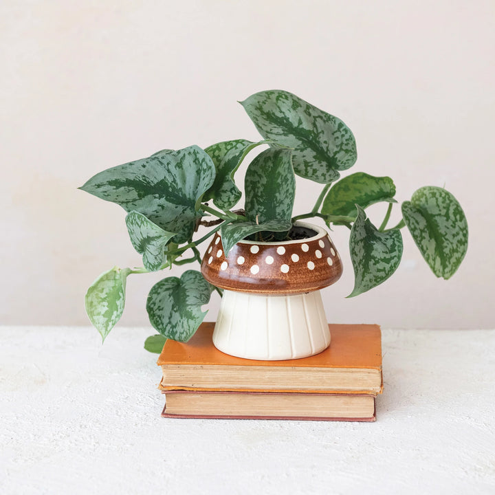 Mushroom Stoneware Planter