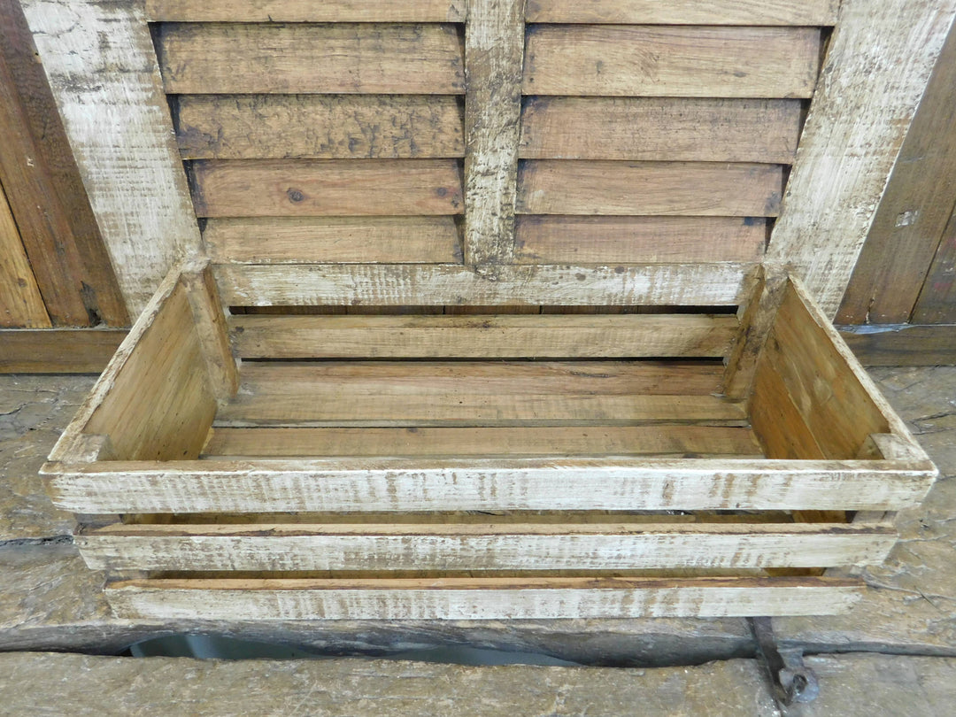 Islas Wall Planter-Farmhouse-Garden-24x32 in-Antiqued White