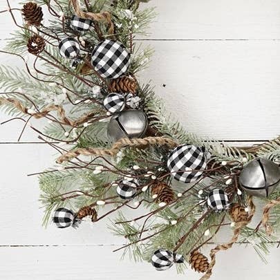 28350- 24in Wreath-Country Gingham Holidays-Black White-