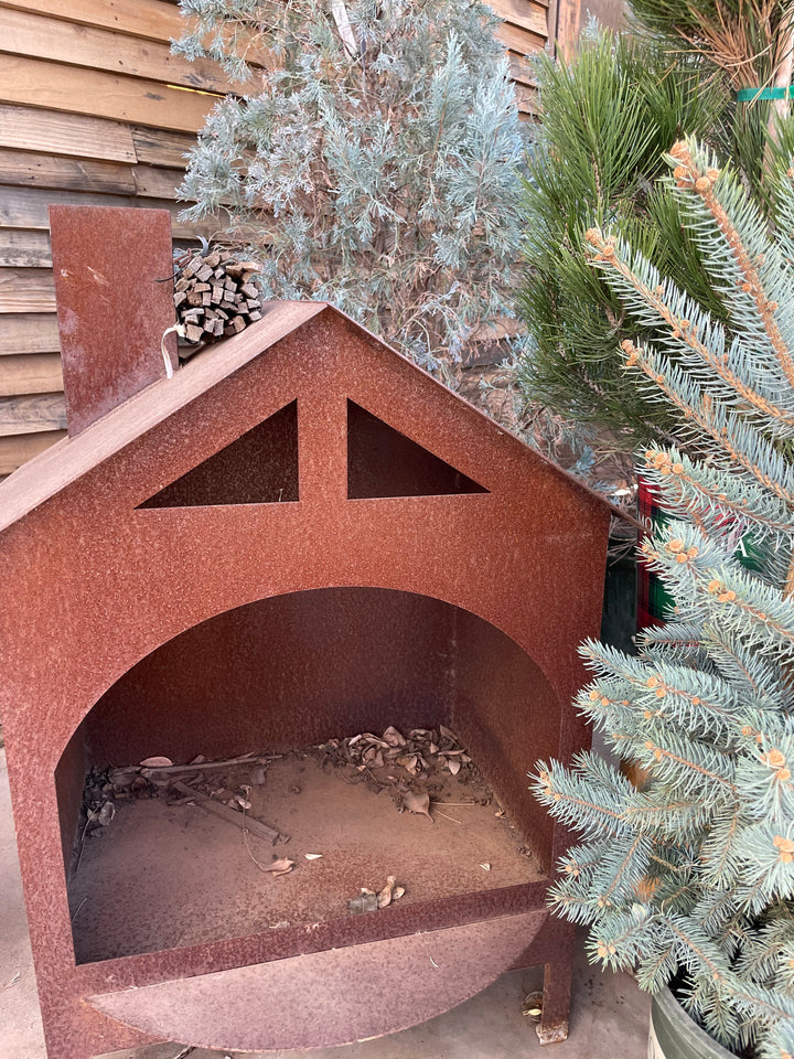 METAL HOUSE FIRE PIT