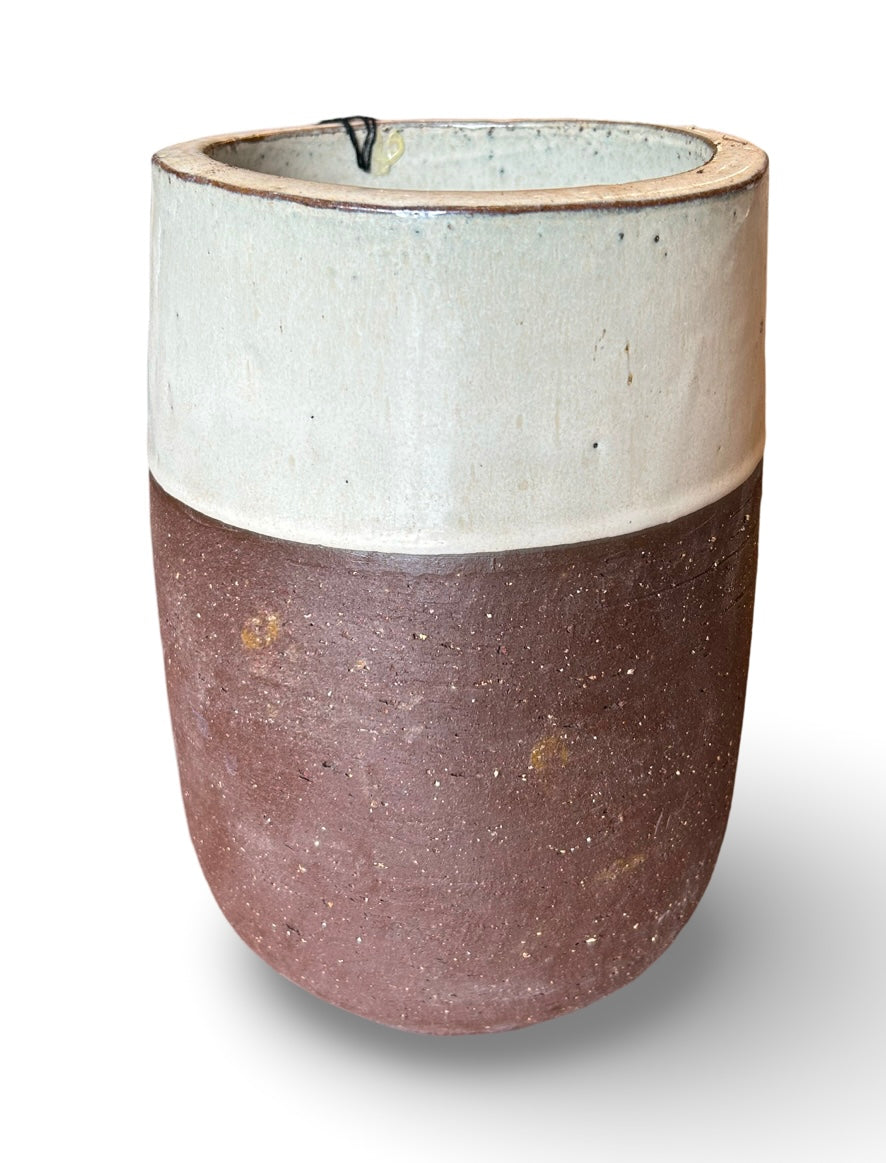 CHAGOS TALL ROUND PLANTER