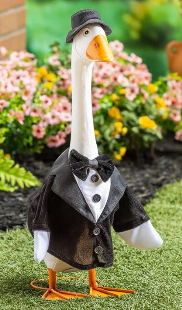 Giddy the Porch Goose Outfits