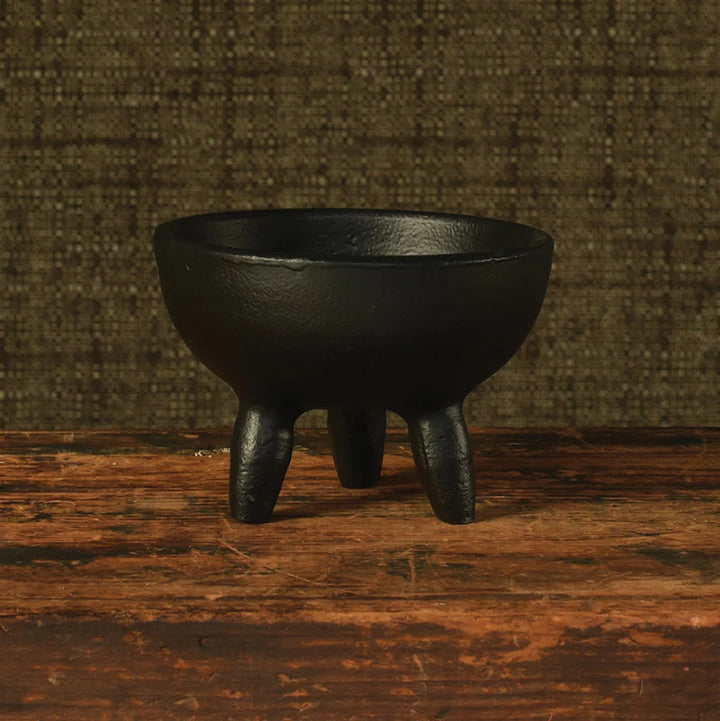 NAOMI TAPER CANDLE HOLDER