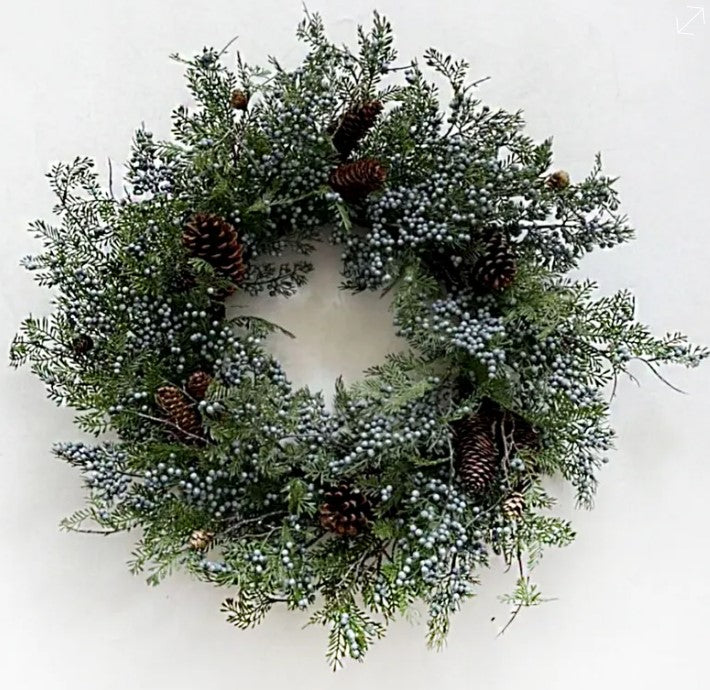 Cedar Berry Wreath