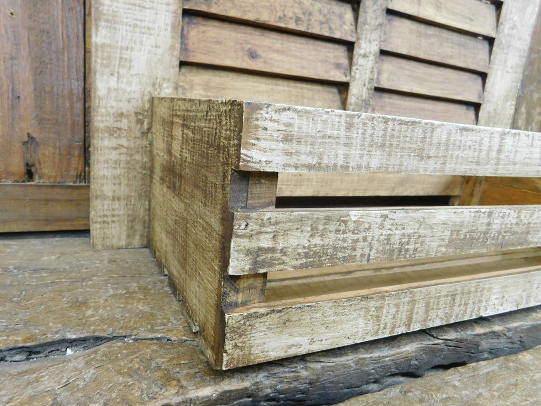 Islas Wall Planter-Farmhouse-Garden-24x32 in-Antiqued White