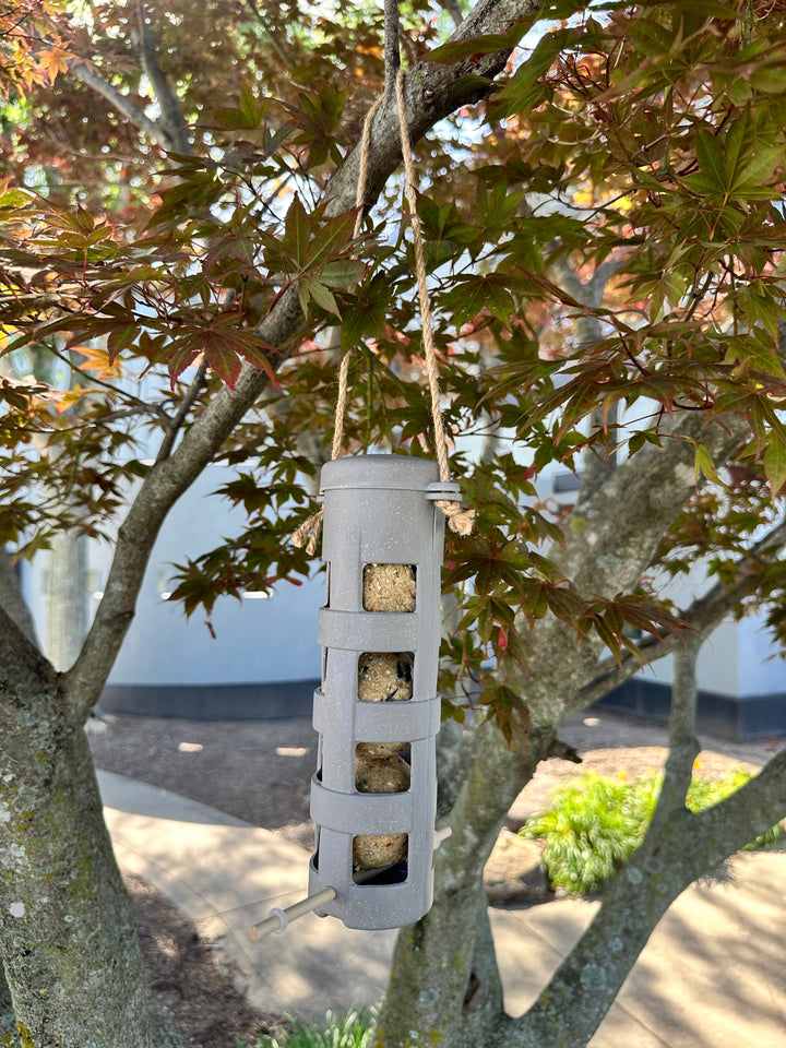 Suet Ball Feeder - Straw