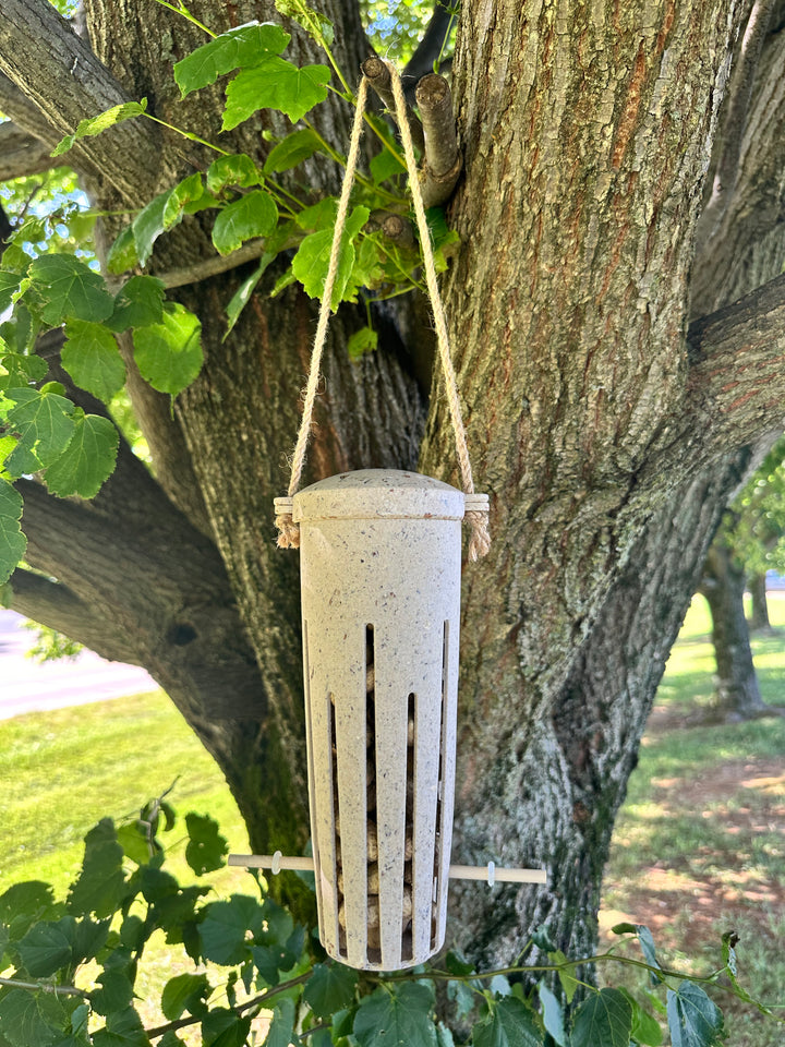 Peanut Feeder - Coffee Husks